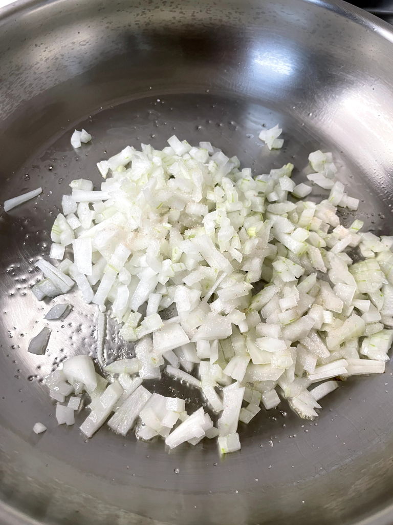 番茄蛋包飯 — 步驟 2