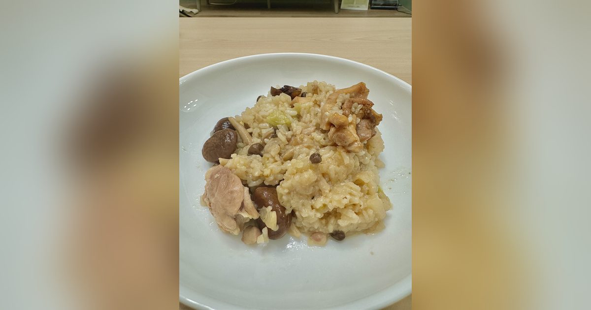 電鍋料理：栗子菇菇雞肉炊飯