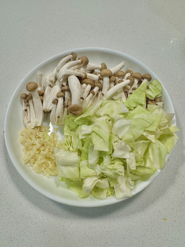 電鍋料理:栗子菇菇雞肉炊飯 — 步驟 2