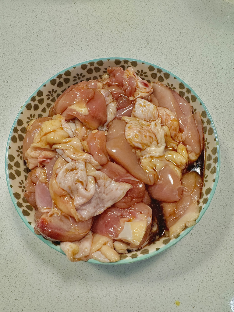電鍋料理:栗子菇菇雞肉炊飯 — 步驟 3