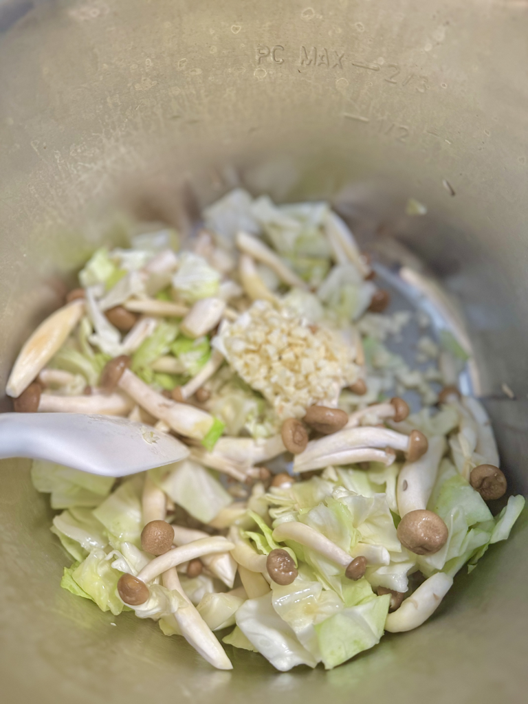 電鍋料理:栗子菇菇雞肉炊飯 — 步驟 5