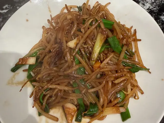 蔥爆豆芽菜 - 家常版