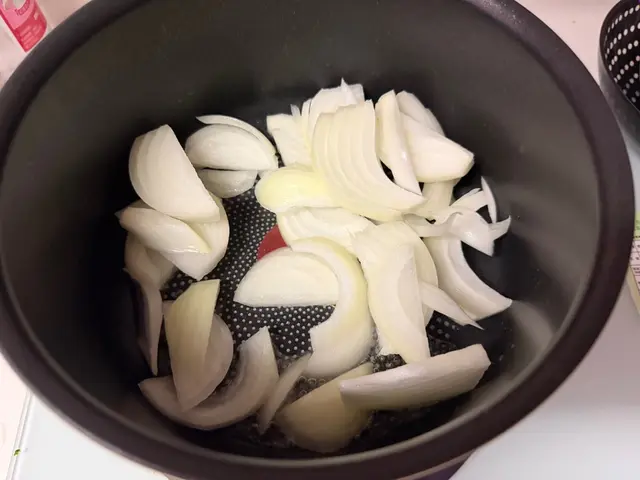 青菜燉湯（洋蔥底）｜健康瘦身 — $<T k="steps" /> 4