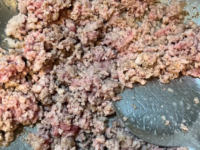 家常雜醬麵 — $<T k="steps" /> 2
