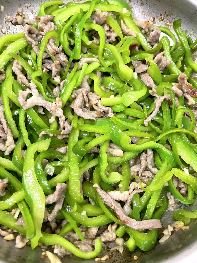 青椒炒肉絲 — 步驟 4