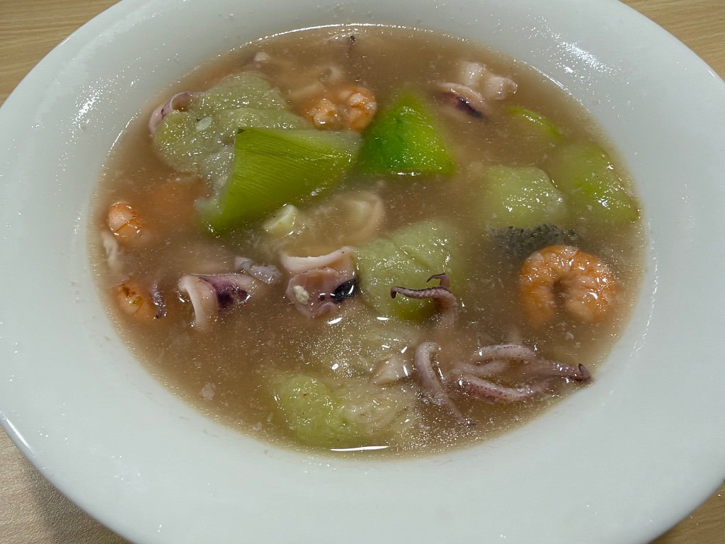 絲瓜海鮮魚湯