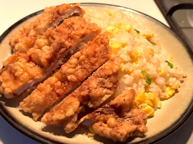 排骨炒飯