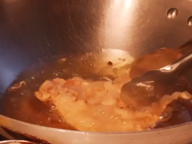 排骨炒飯 — $<T k="steps" /> 4