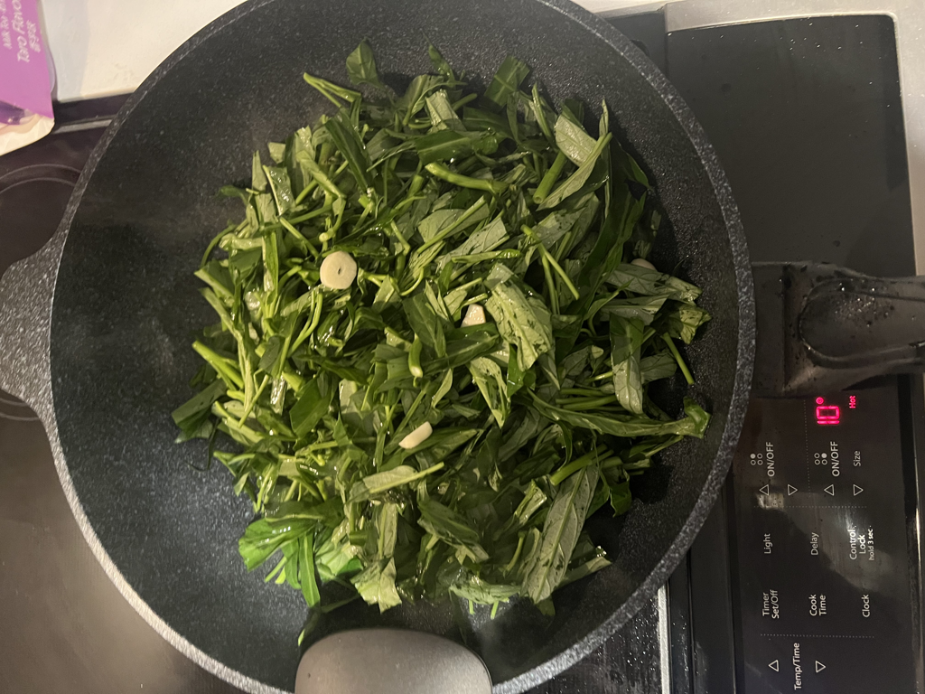 蒜蓉空心菜 — 步驟 4