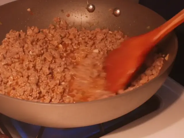 麻婆豆腐 — $<T k="steps" /> 3
