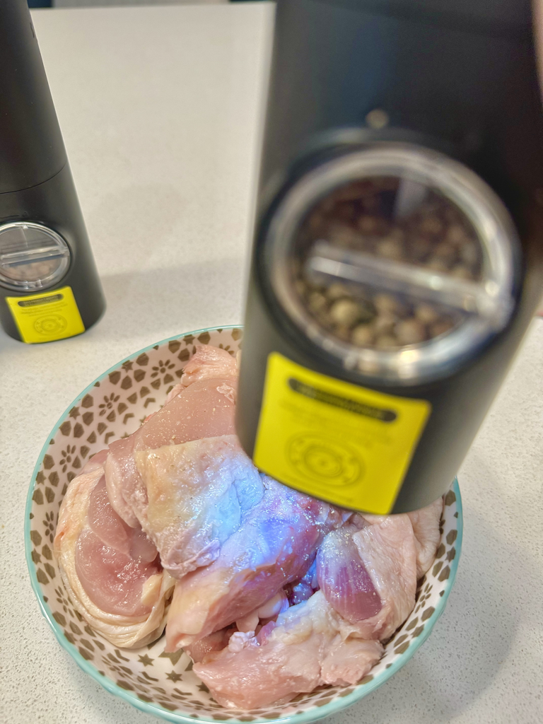 萬聖節料理:南瓜白醬燉菜 — 步驟 3