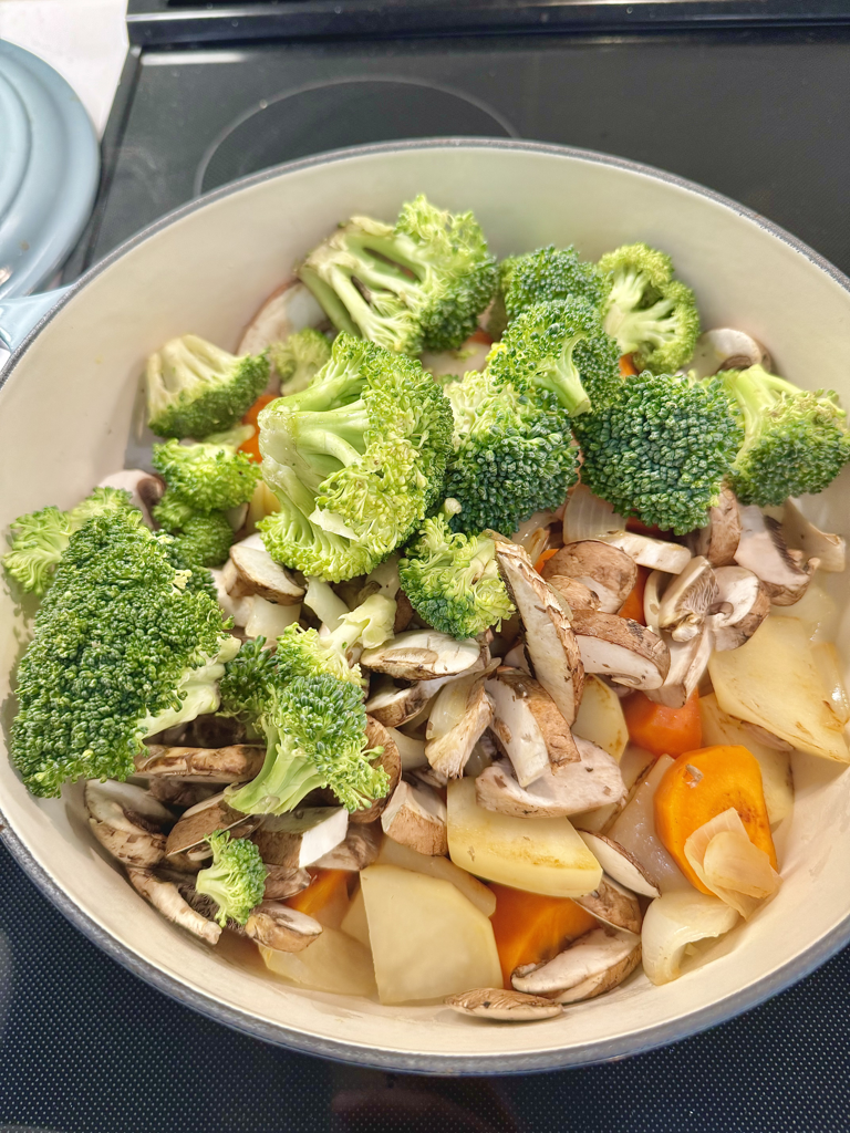 萬聖節料理:南瓜白醬燉菜 — 步驟 8