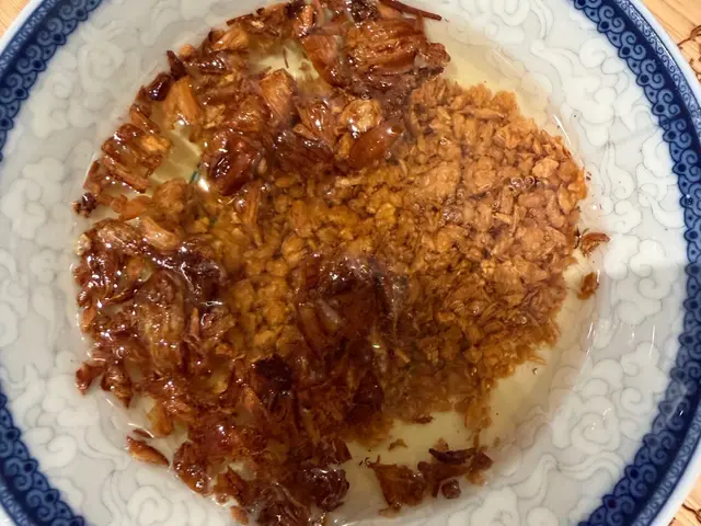 蔥鹽雞汁肉飯 - 家常版 — $<T k="steps" /> 6