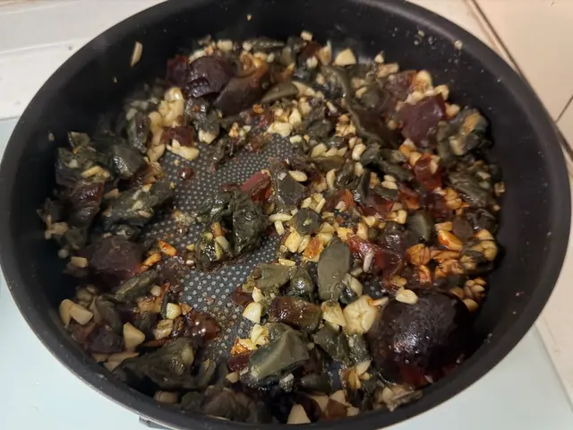 燒椒皮蛋（糯米椒版本） — $<T k="steps" /> 9