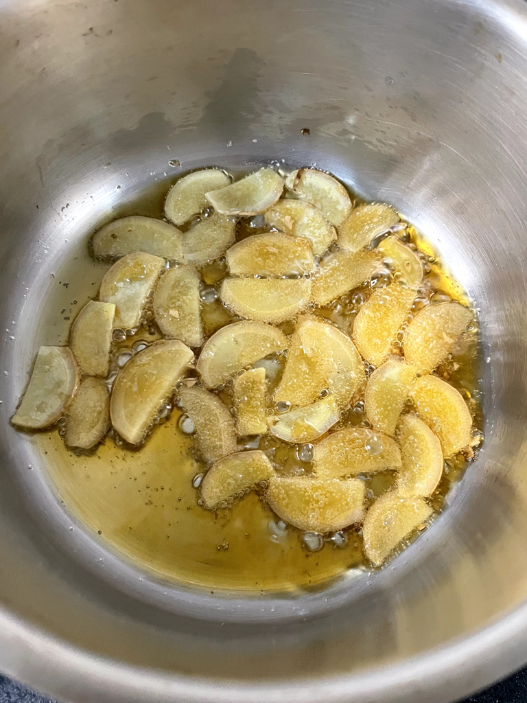 麻油雞湯 — 步驟 2