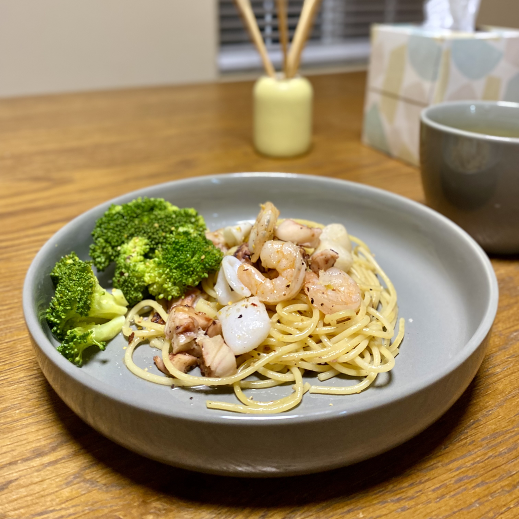 蒜香海鮮章魚罐頭義大利麵🍝15分鐘出菜!
