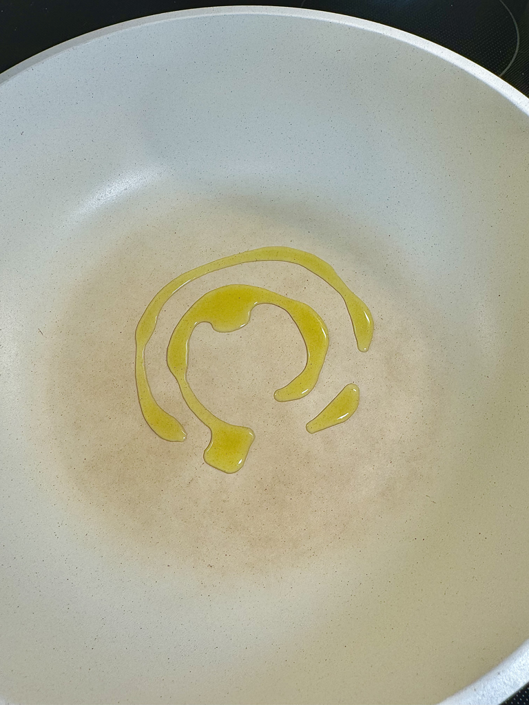 滑蛋牛肉：快速又簡單的一餐！ — 步驟 3
