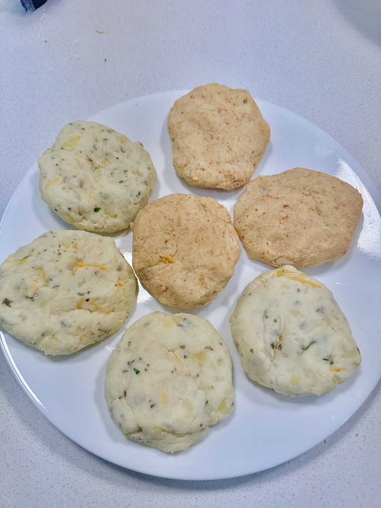感恩節剩食大改造——起司馬鈴薯餅 — 步驟 5